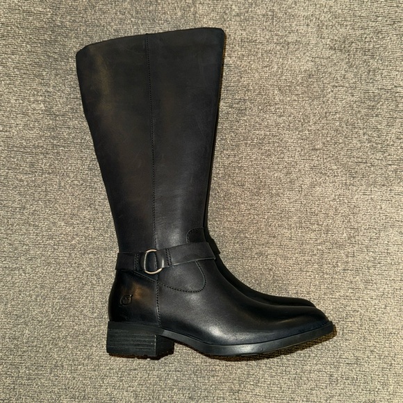 Born Saddler Boots NWT - Picture 2 of 8